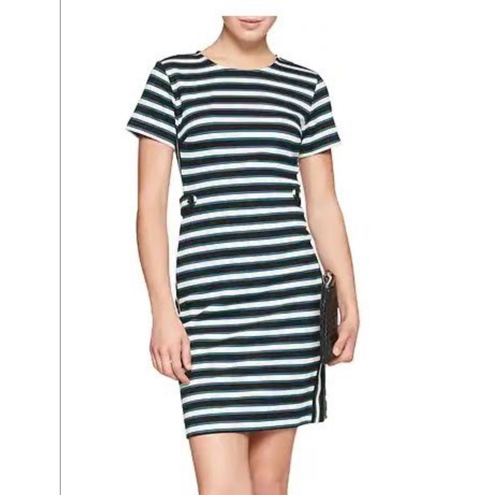 NWT Banana Republic Factory Navy Striped Dress. Size 4.